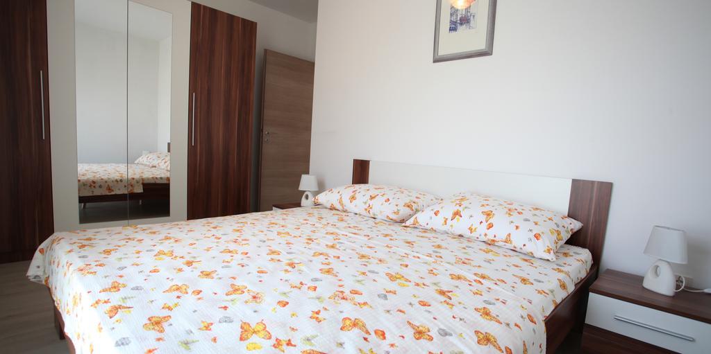 Apartments Villa Vetma คาชเตลา ห้อง รูปภาพ