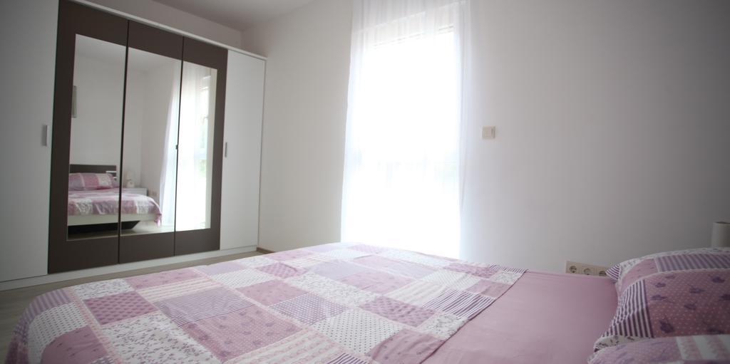 Apartments Villa Vetma คาชเตลา ห้อง รูปภาพ