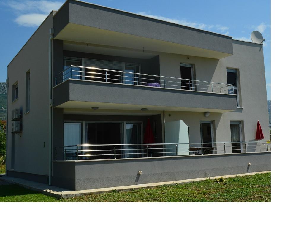 Apartments Villa Vetma คาชเตลา ภายนอก รูปภาพ
